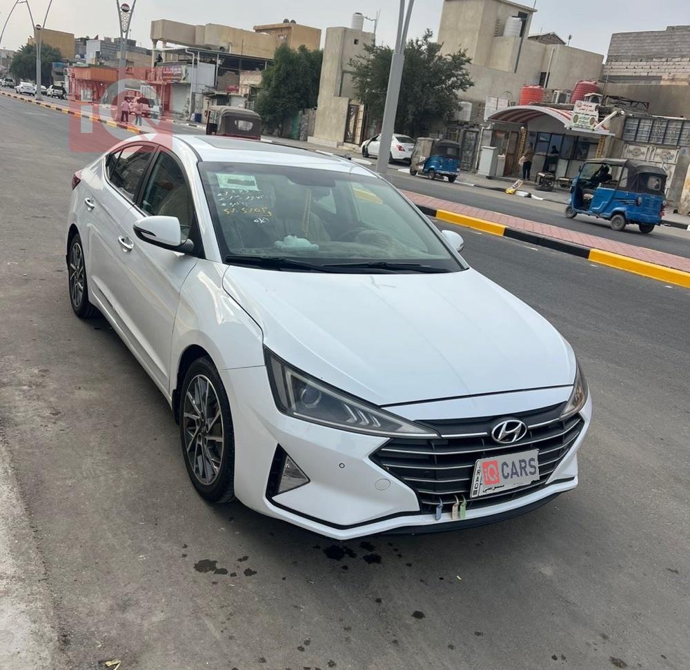 هيونداي النترا